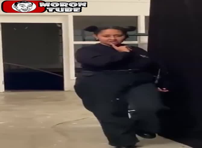 Video :Not everyone is a showman by birth!